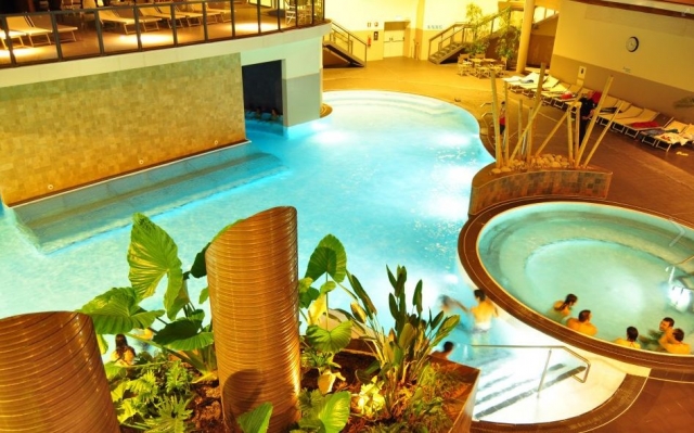  Swimming pool for adults 